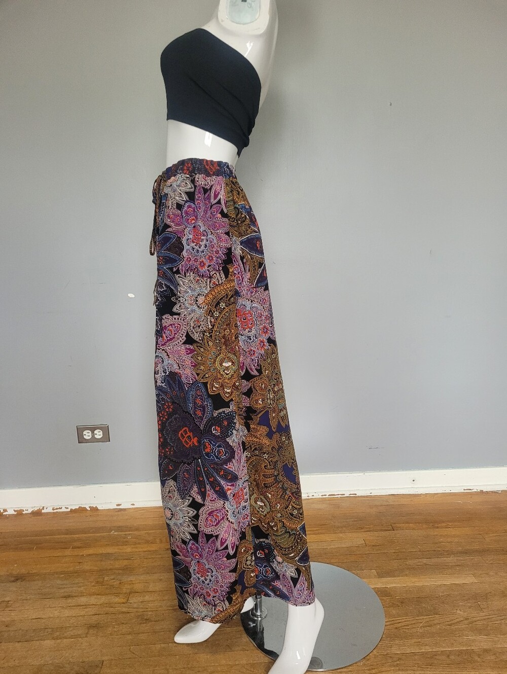Anthropologie Vanessa Virginia Petaled Paisley Maxi Skirt, VGUC, Size M - Picture 5 of 9